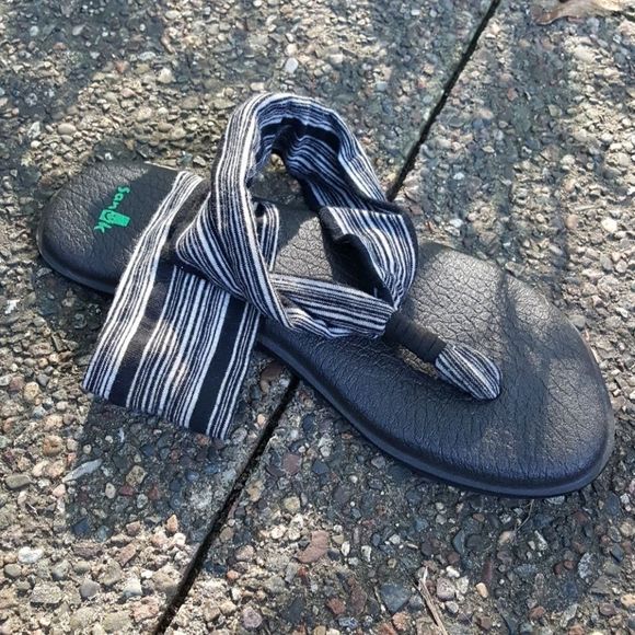 Sanuk | Ankle wrap sandal - Picture 7 of 7